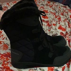 Columbia snow boot